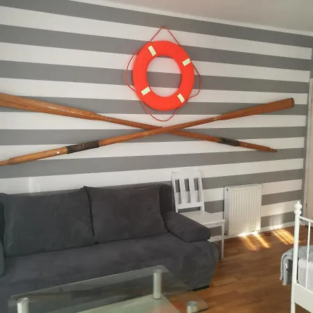 Aquarius - Latarnik *