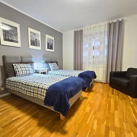 Aquarius - Latarnik Гдыня