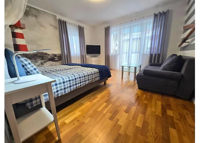 Aquarius - Latarnik * Гдыня