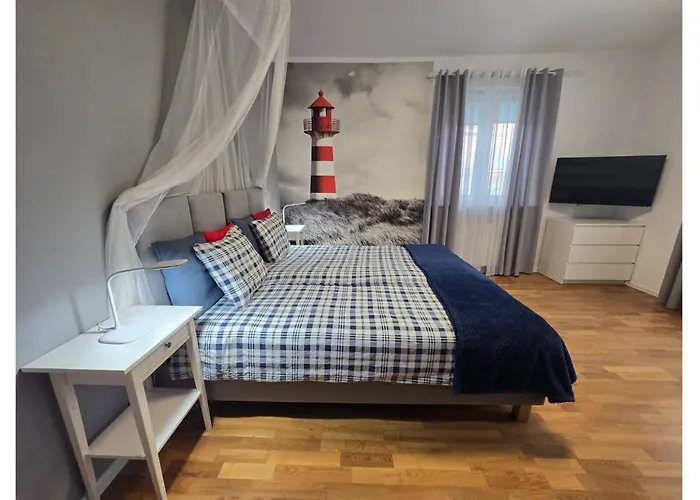 Aquarius - Latarnik * Гдыня