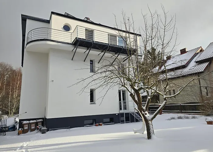 Aquarius - Latarnik Апартаменты Гдыня